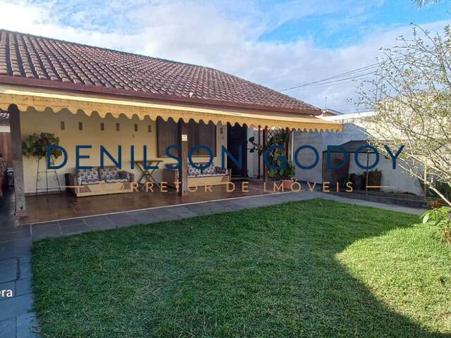 Casa para Venda em Caraguatatuba - 5