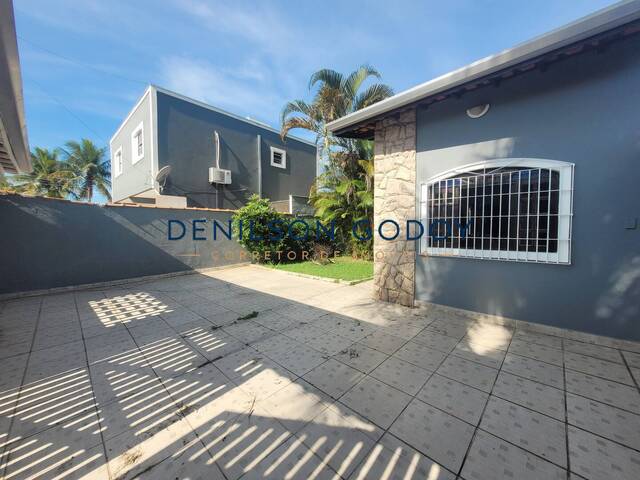 #CA0039 - Casa para Venda em Caraguatatuba - SP