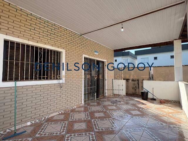 #CA0031 - Casa para Venda em Caraguatatuba - SP