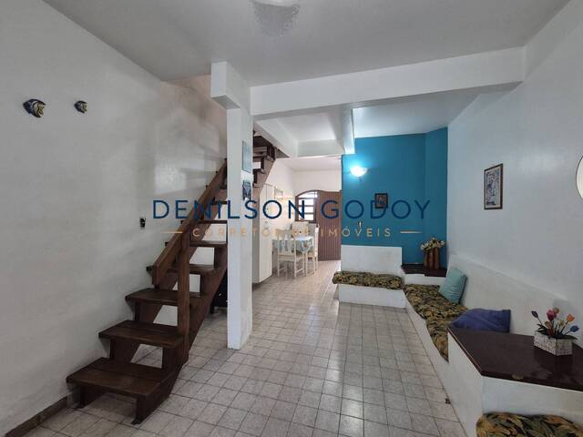 Sobrado para Venda em Caraguatatuba - 5