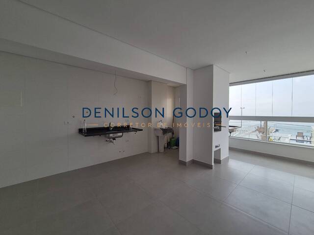 Apartamento para Venda em Caraguatatuba - 4