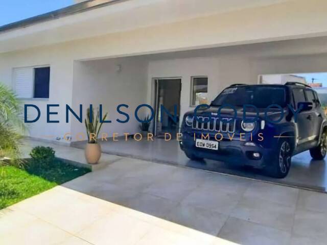 #SO0095 - Sobrado para Venda em Caraguatatuba - SP