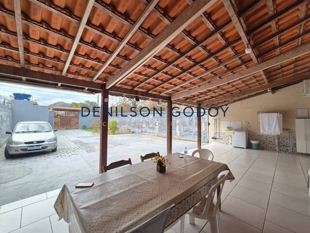 Casa para Venda em Caraguatatuba - 4