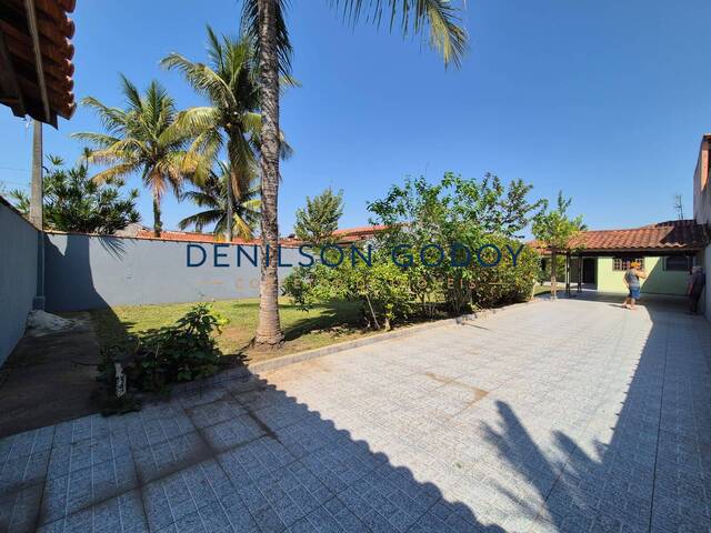 #ED0124 - Edícula para Venda em Caraguatatuba - SP