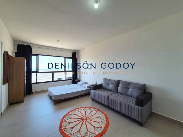 Loft para Venda em Caraguatatuba - 4