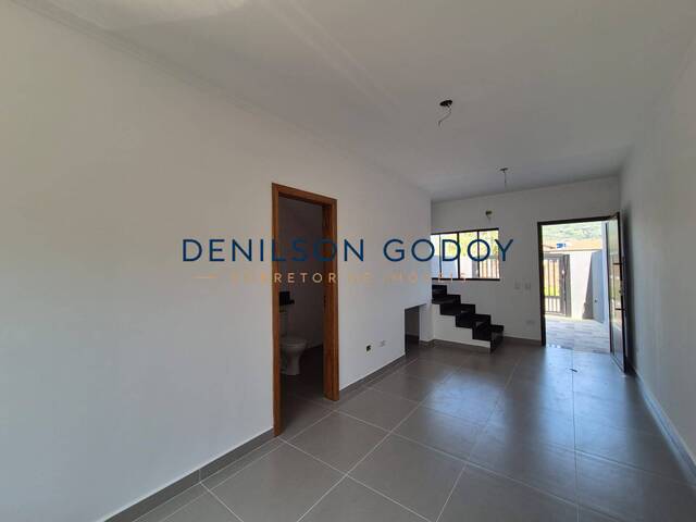 #SO0132 - Sobrado para Venda em Caraguatatuba - SP