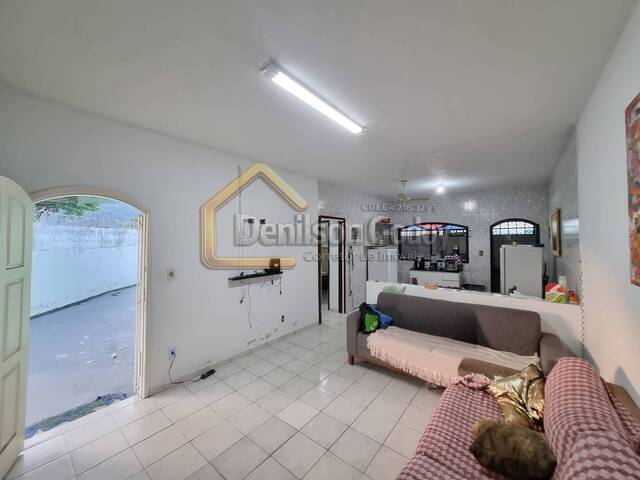 Casa para Venda em Caraguatatuba - 3