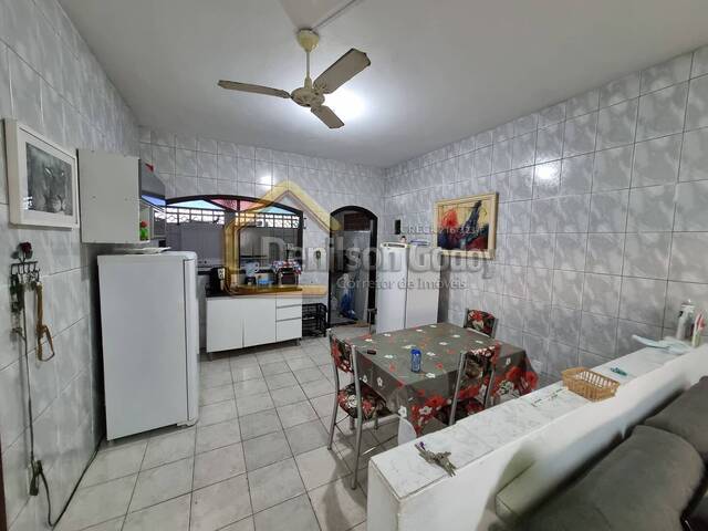 Casa para Venda em Caraguatatuba - 4
