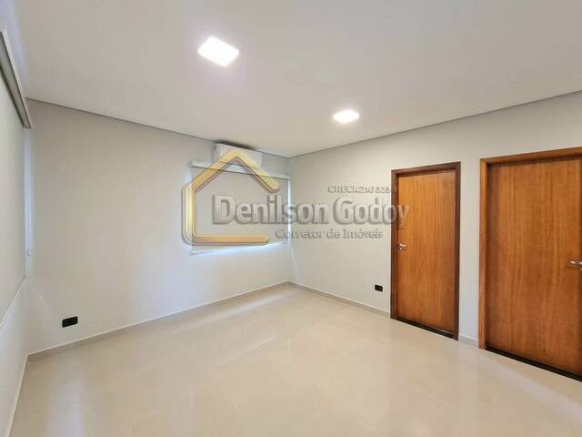 Apartamento para Venda em Caraguatatuba - 3