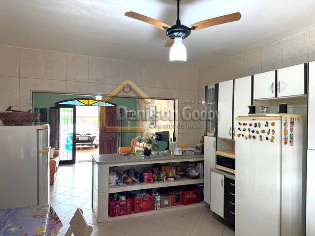 Casa para Venda em Caraguatatuba - 5