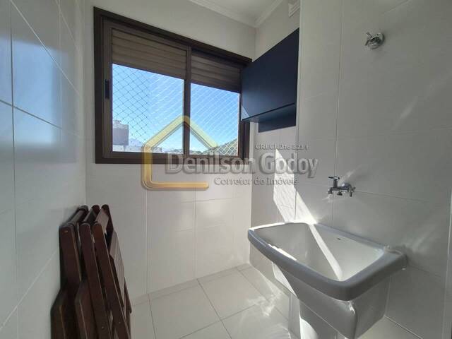 Apartamento para Venda em Caraguatatuba - 4