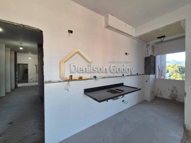Apartamento para Venda em Caraguatatuba - 4