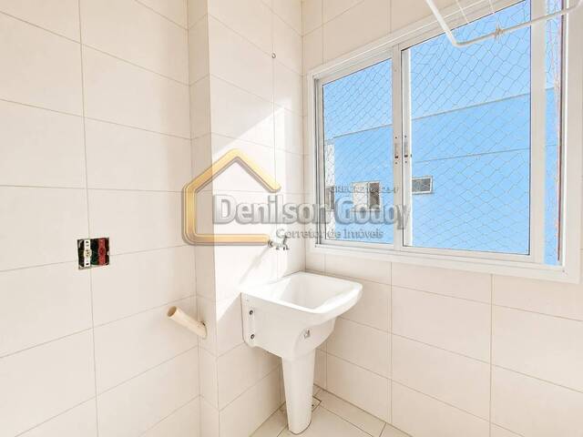Apartamento para Venda em Caraguatatuba - 4